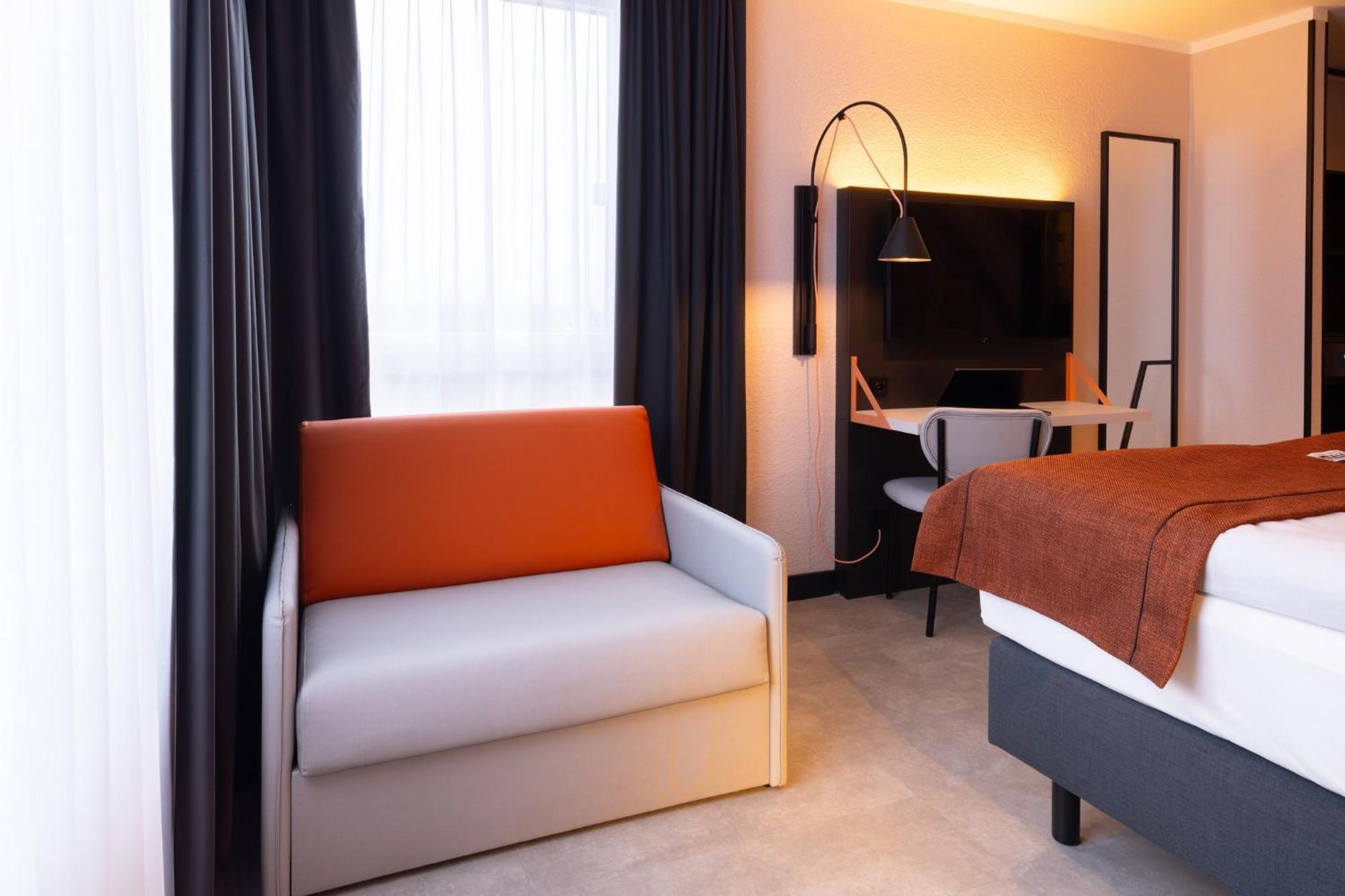 Holiday Inn - The Niu, Blade Solingen By Ihg エクステリア 写真